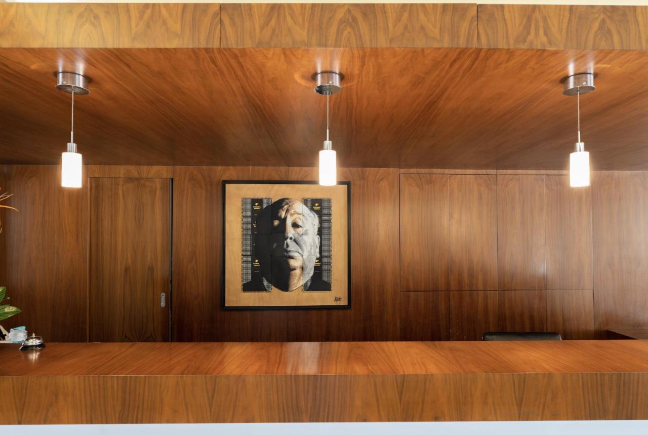 Hotel Restaurant La Vague De Saint Paul エクステリア 写真